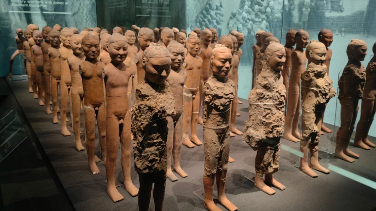 Southern Burial Pit Pottery Warriors with Armor, Xian Tourist Places