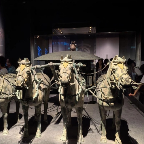 Bronze Chariot