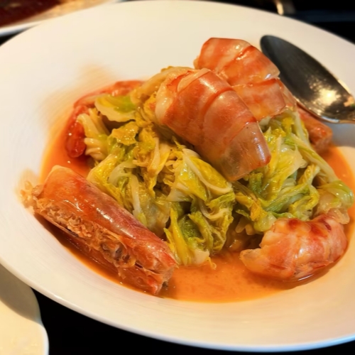 Braised Giant Prawns with Napa Cabbage