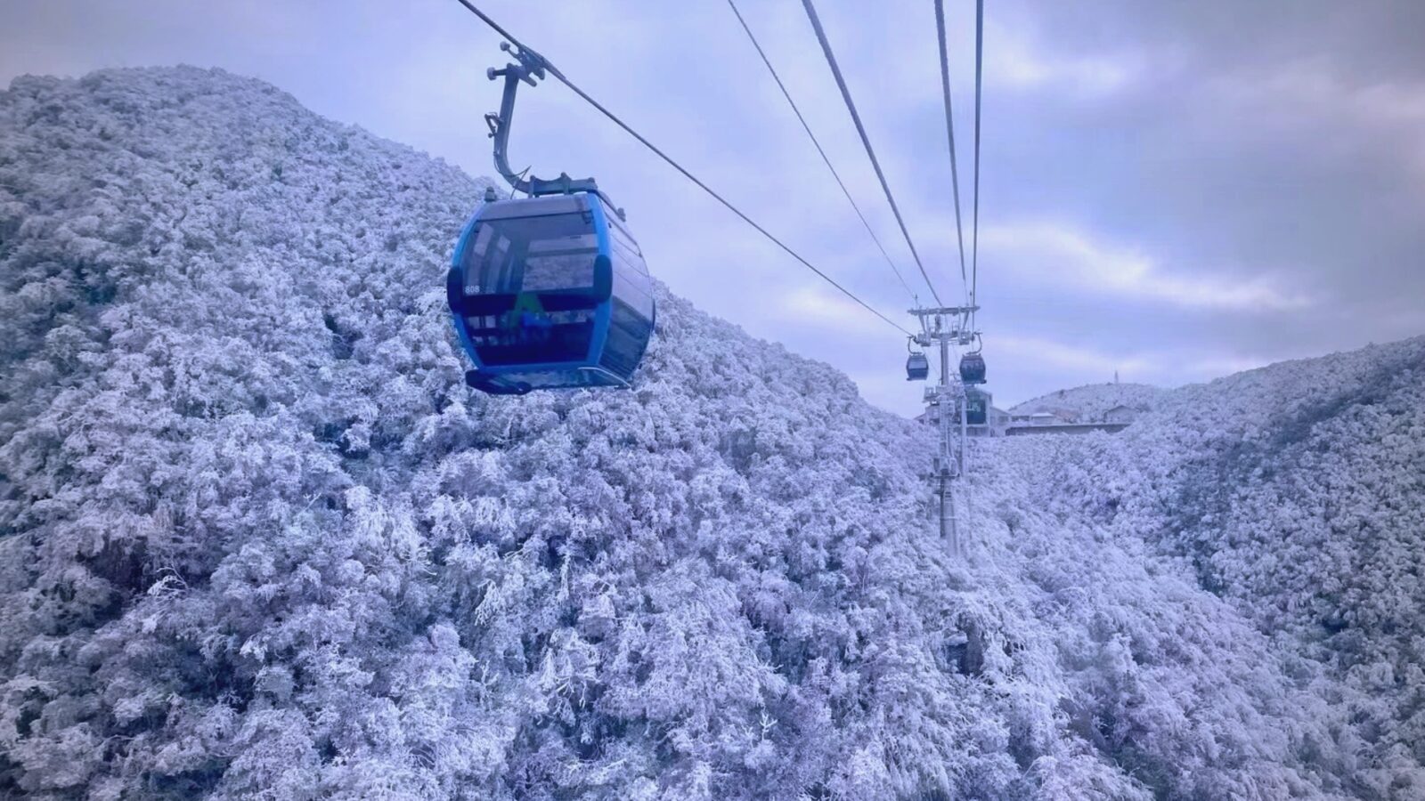 Winter in Mangshan