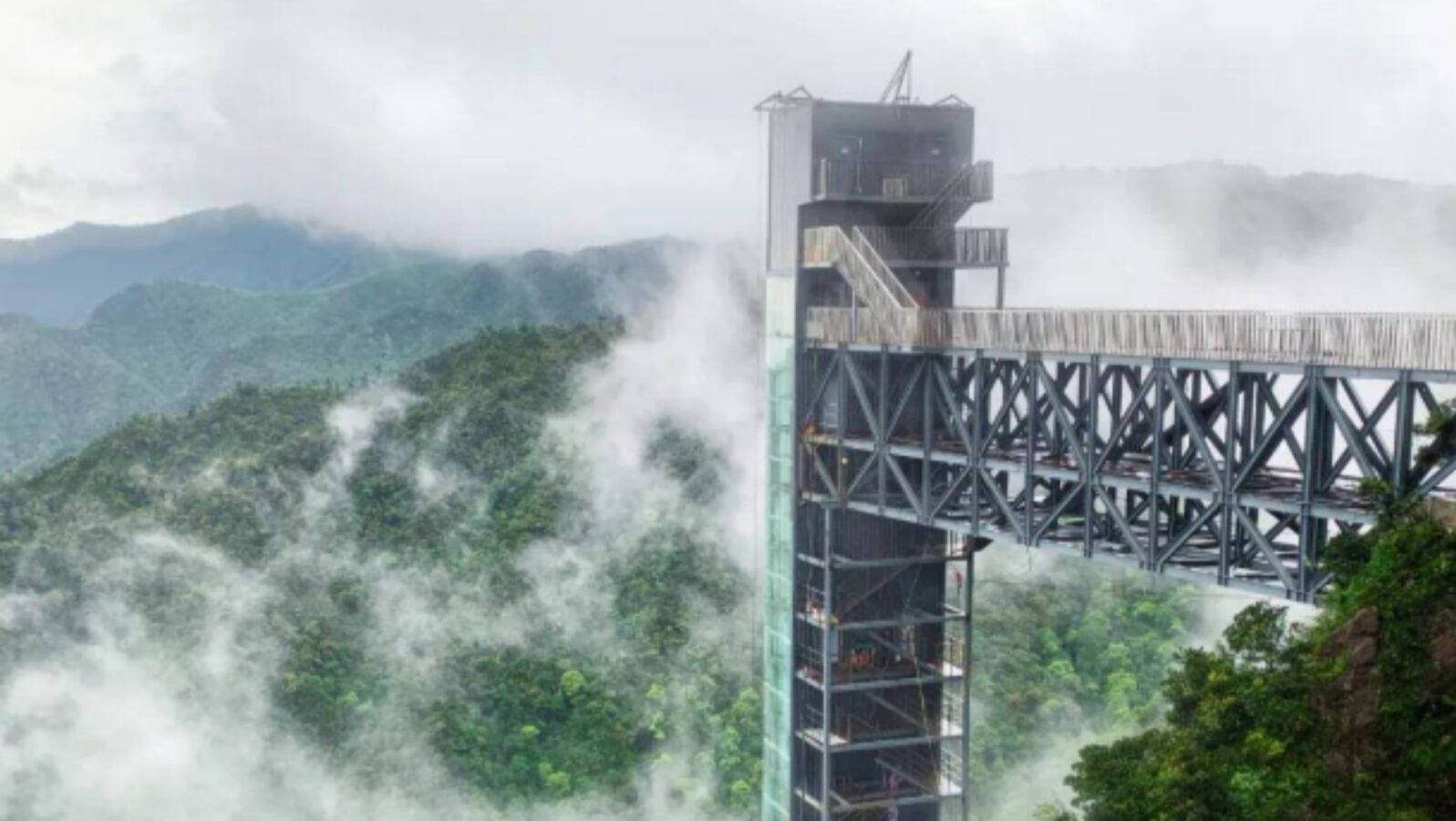 The Motianling Elevator