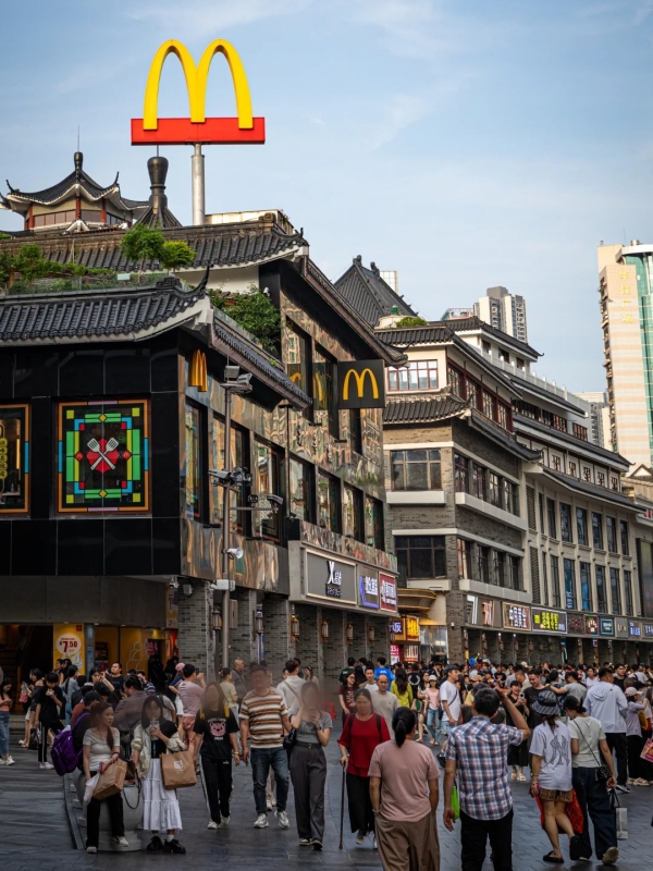 The Dongmen Ding Food Street (North Gate)