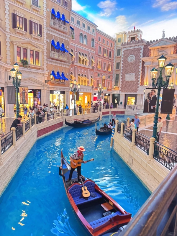 Venetian Macao Gondola Canal