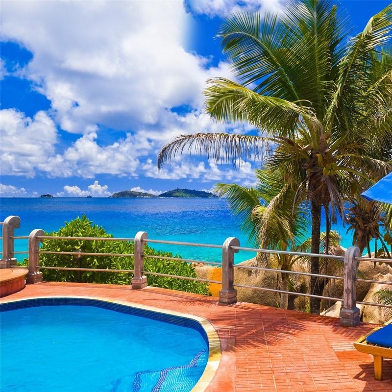 Winter Hainan Resort Pool