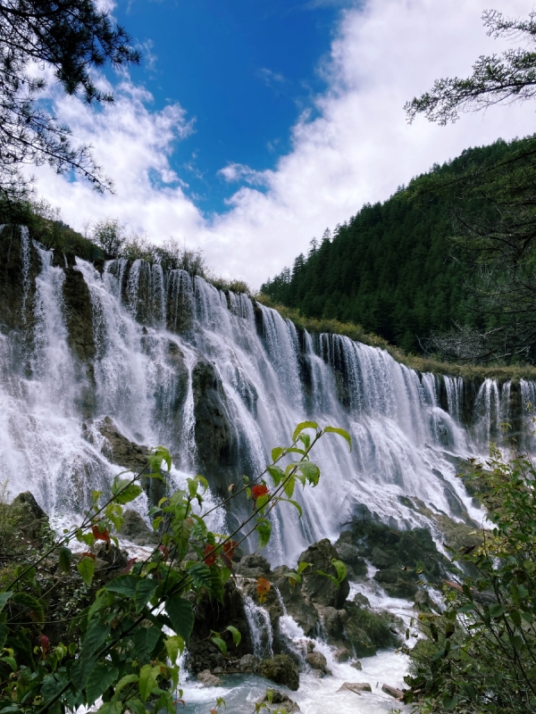 Nuorilang Waterfall