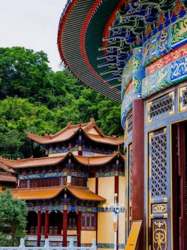 Huanglong Temple