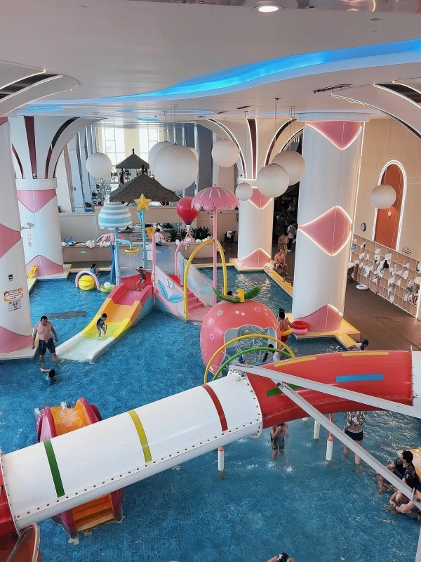 Bathhouse Kids Play Zone，chinese bathhouse foreigner