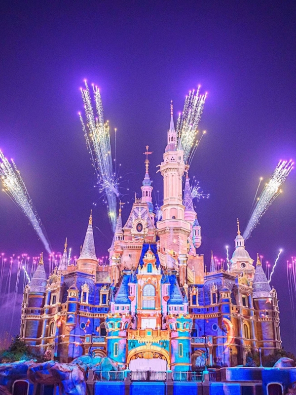 Shanghai Disneyland Fireworks