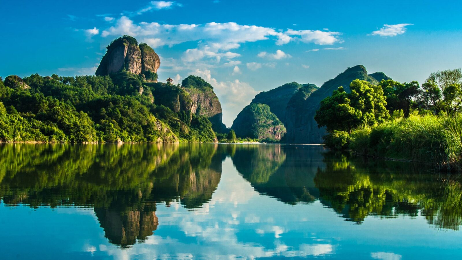 Longhu Shan