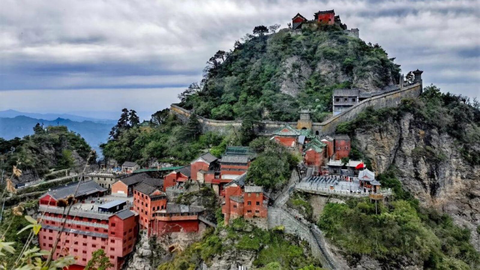 Holy Cities of Daoism