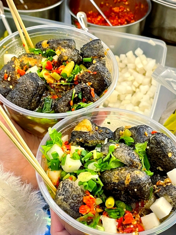 Huadong Night Market Shenzhen