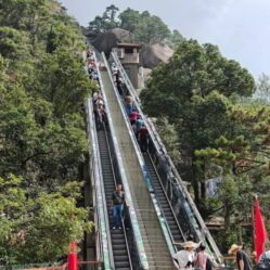 Lingshan Mountain Escalator