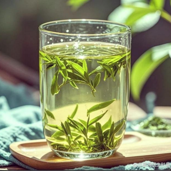 Green Tea (Lǜ Chá 绿茶)