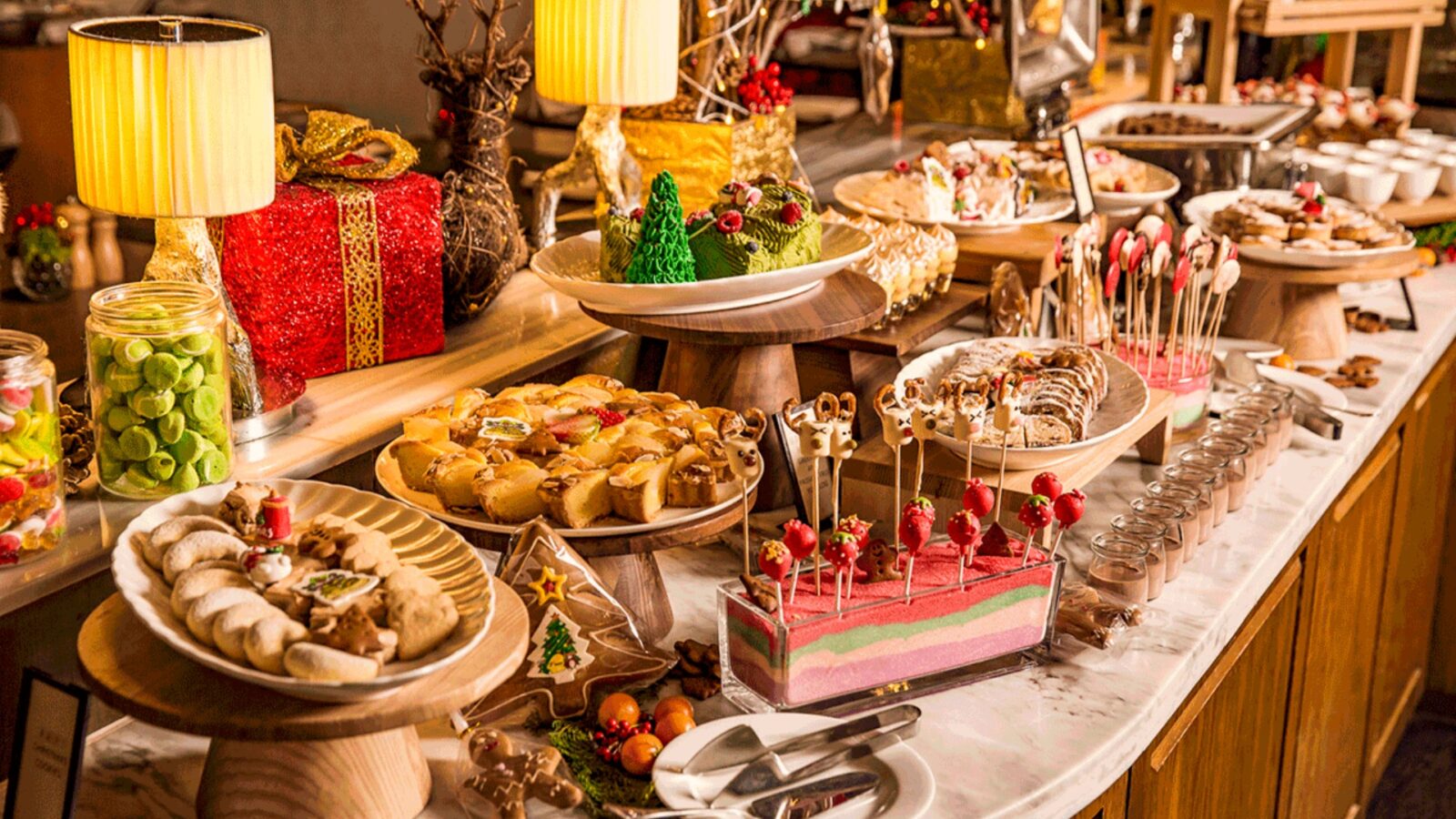 Hotel Easter Brunches and Dinners