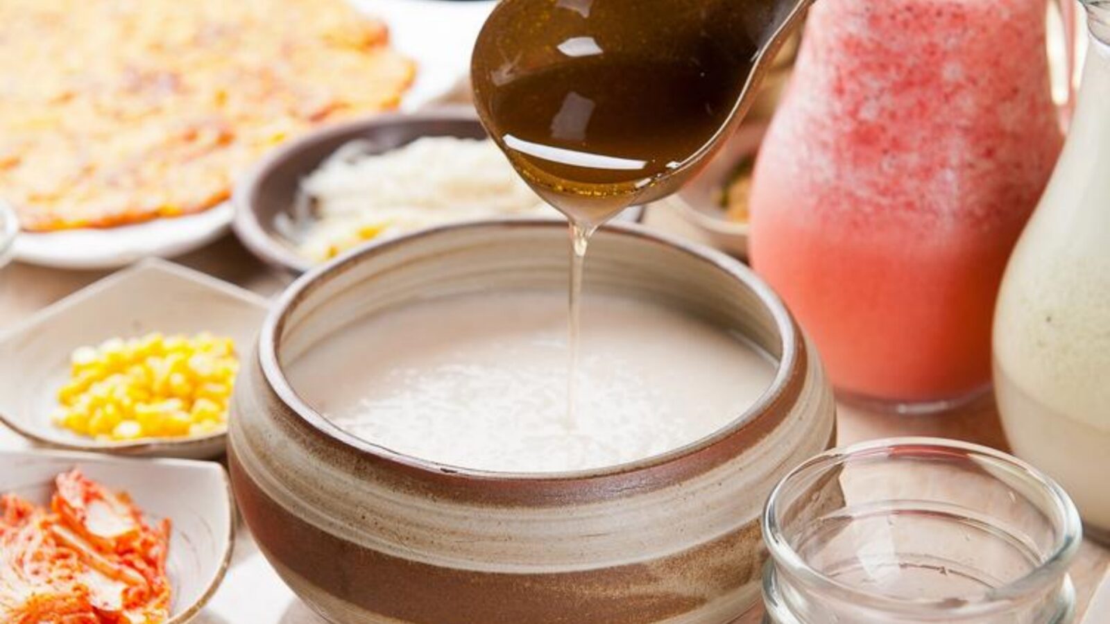 Mijiu and Sweet Rice Wine (米酒)