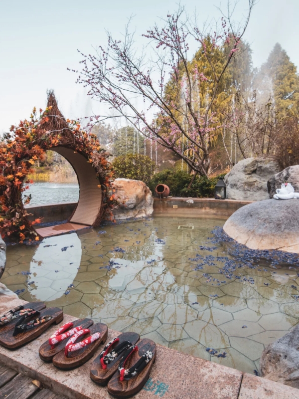 Hot Springs in Hangzhou