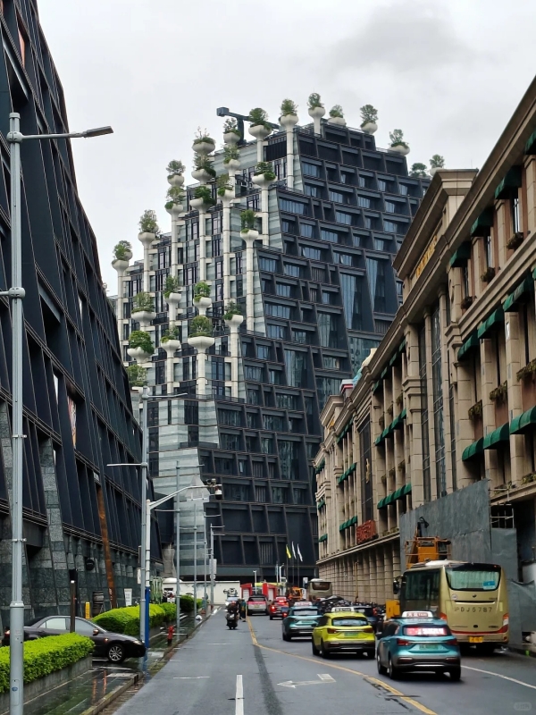 1000 Trees Shanghai
